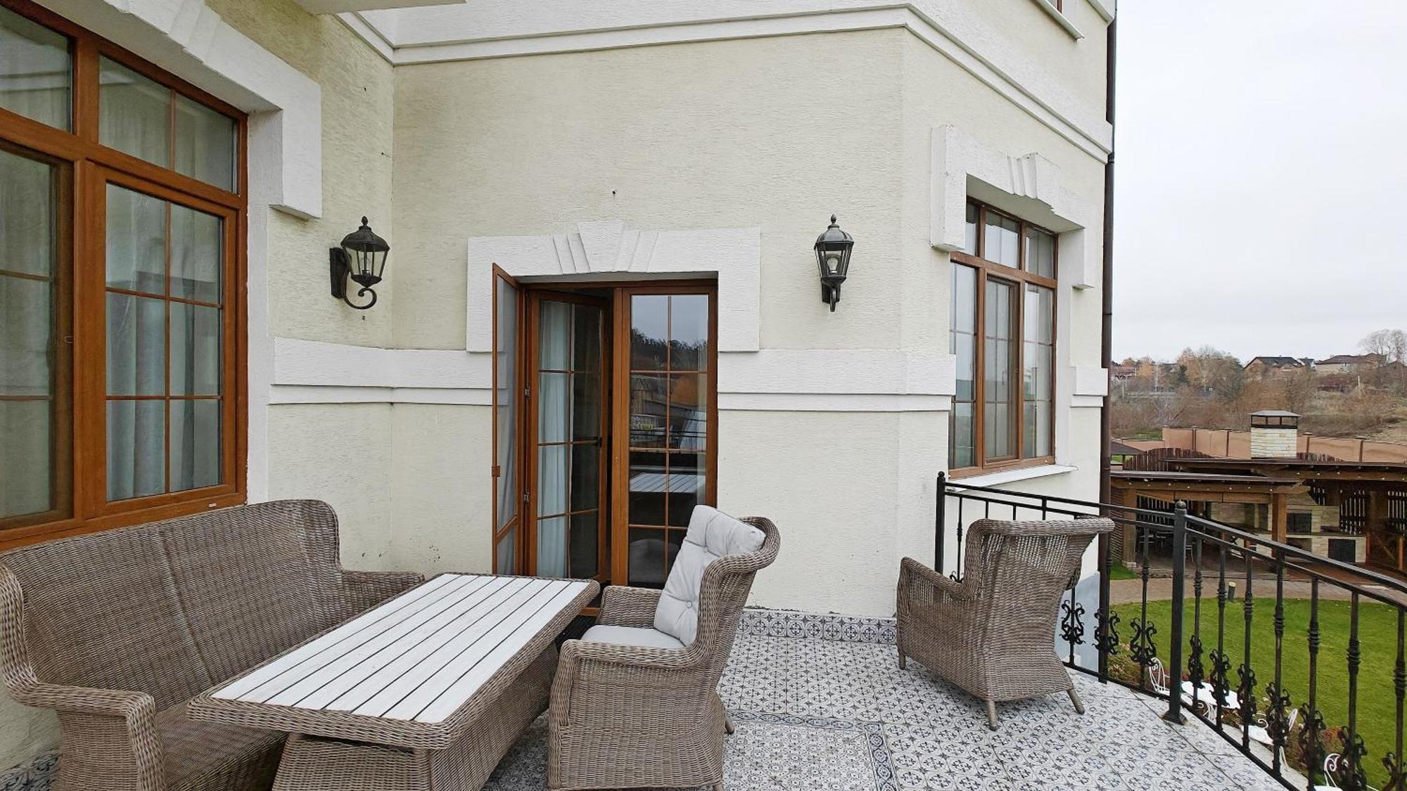 Bobritsa Dacha Hotel Exterior photo